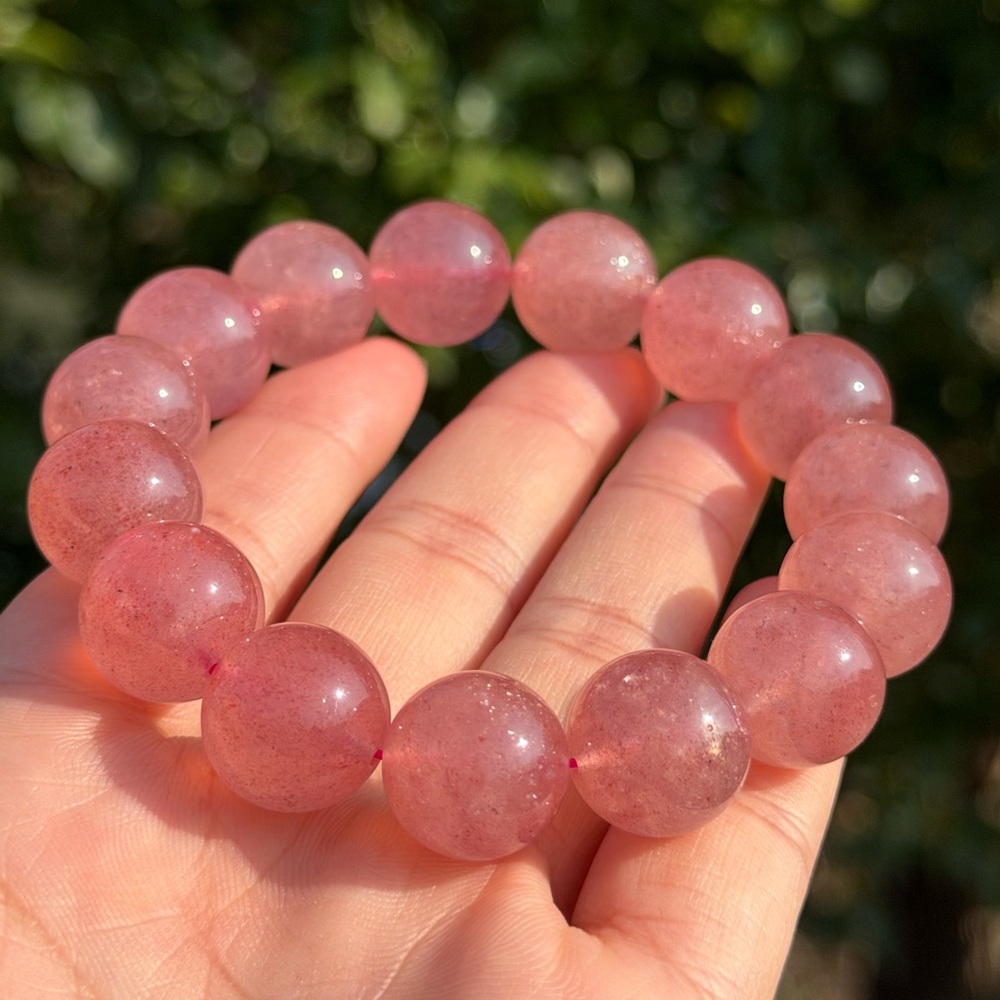 15mm stretchable pink strawberry quartz bracelet‎ 1164